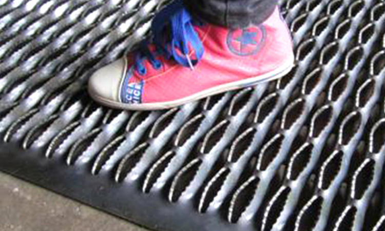 起鼓防滑板產(chǎn)品展示