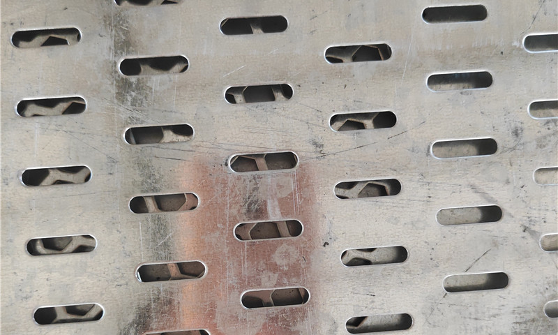 長(zhǎng)條沖孔網(wǎng)